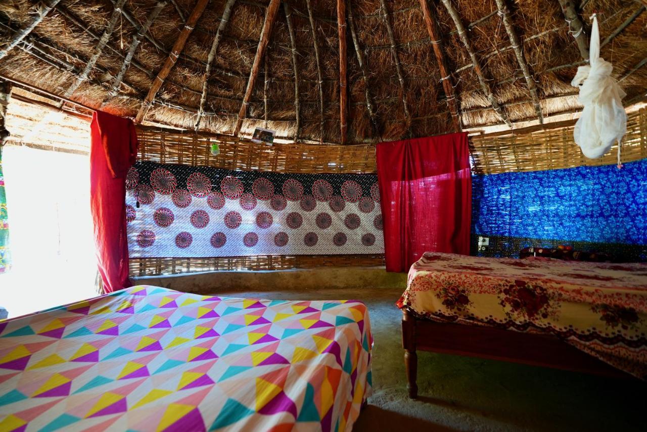 Campement Kaymba Lodge Kachiouane Ngoại thất bức ảnh