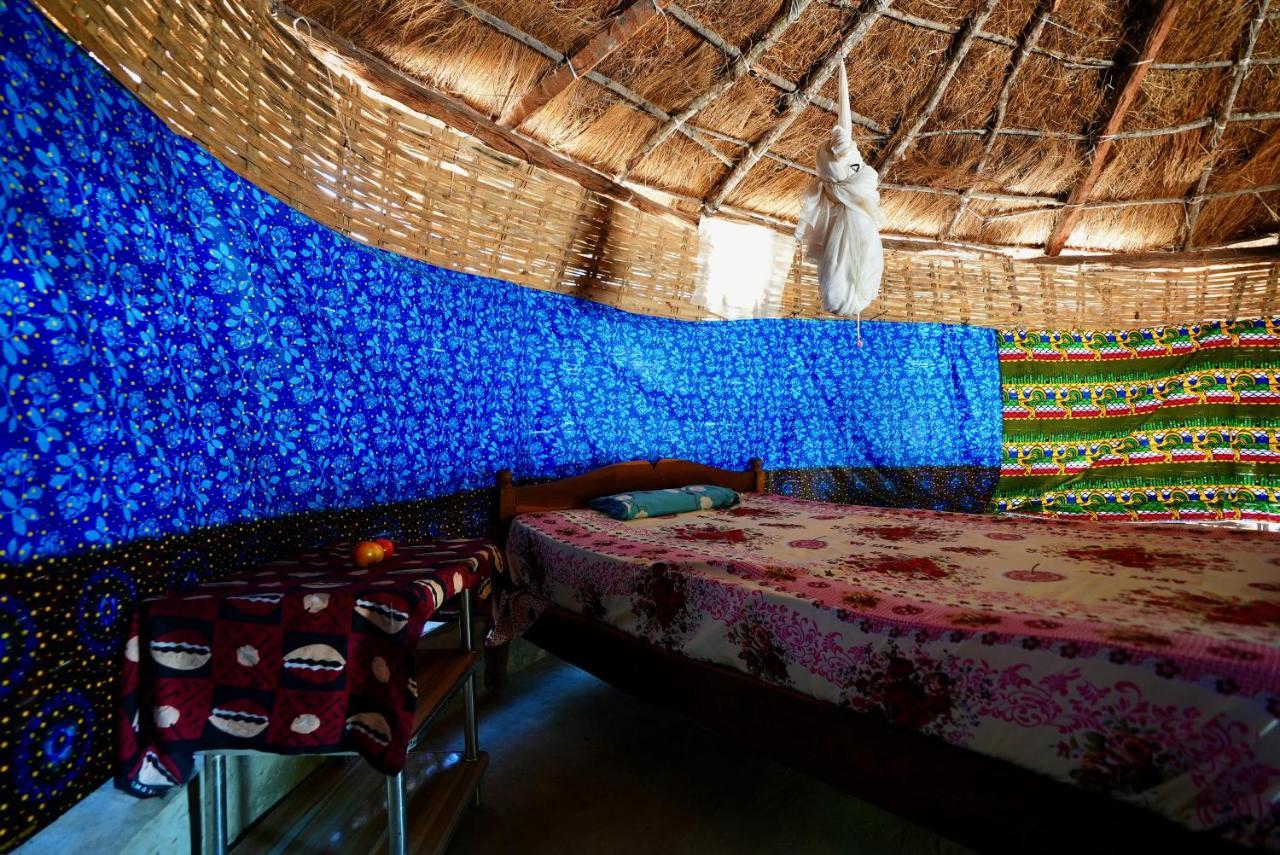 Campement Kaymba Lodge Kachiouane Ngoại thất bức ảnh