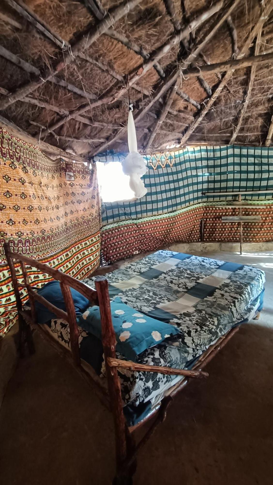 Campement Kaymba Lodge Kachiouane Ngoại thất bức ảnh